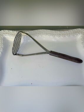 Vintage Imperial Stainless Veri-Sharp Potato Masher